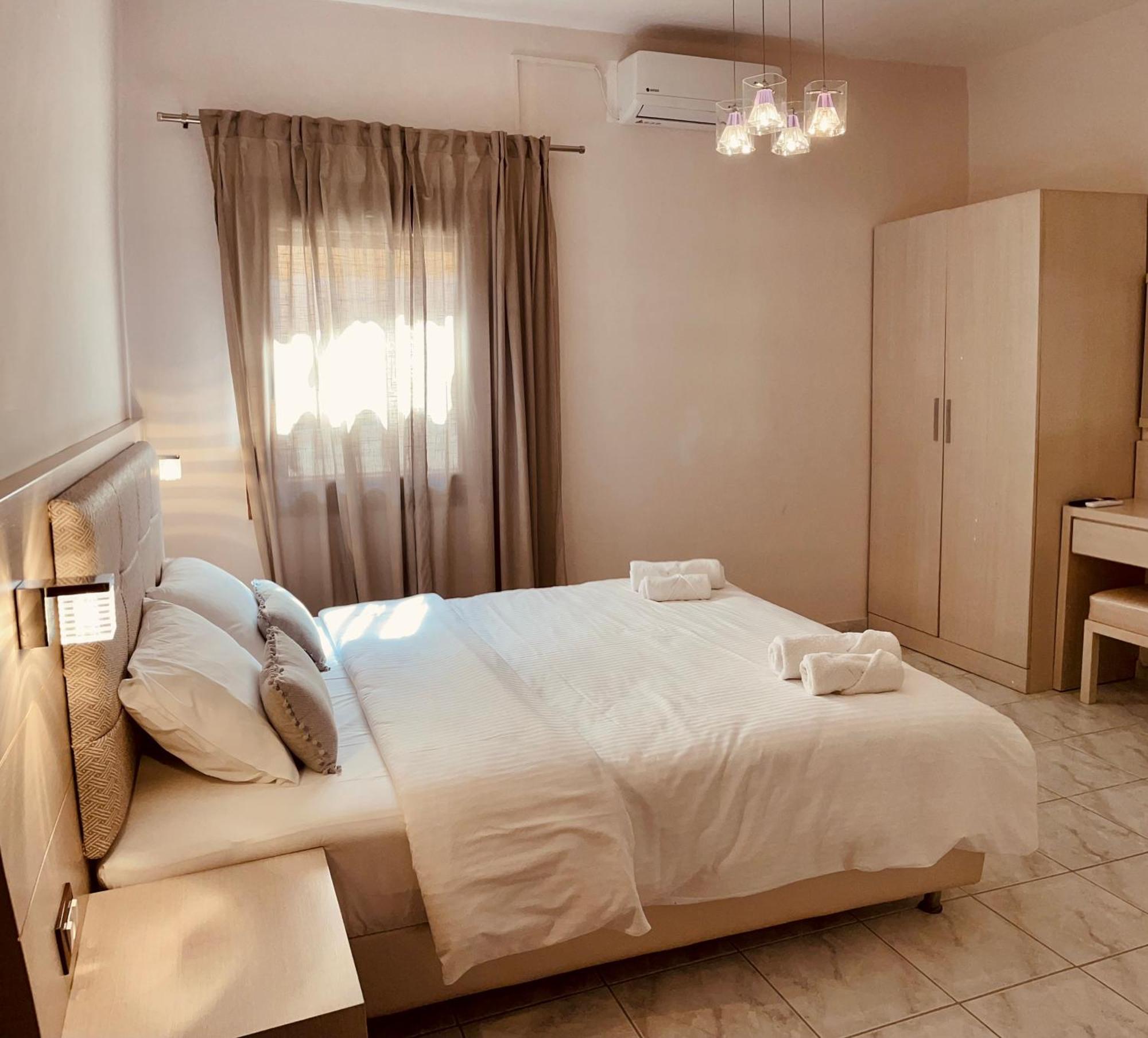 Alekas Parga Apartments Room photo